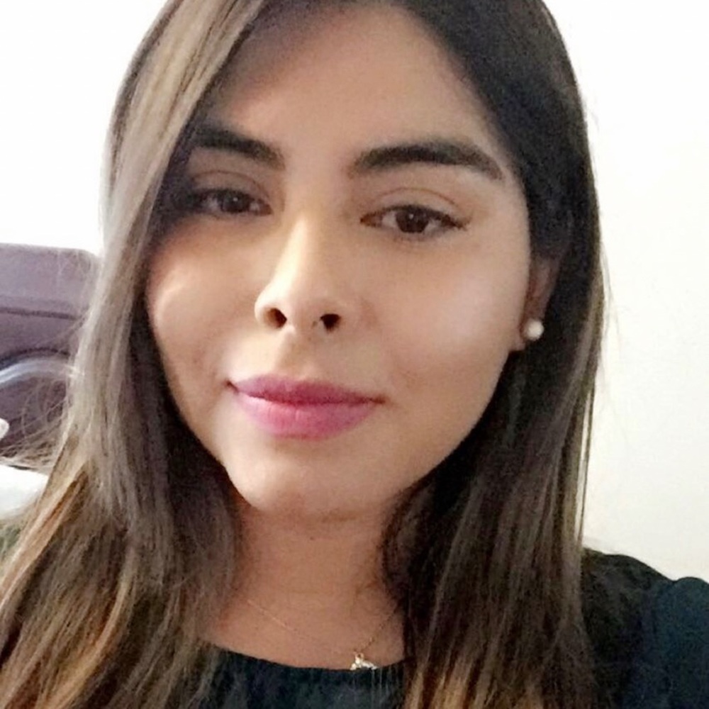 Meet your Posher, Angelica